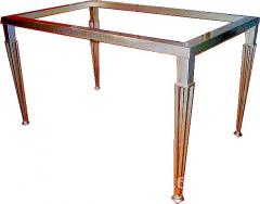 Foto M510 Mesa de forja Córdoba de patas piramidales