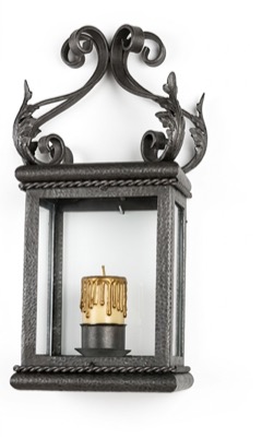 Farol de pared de forja con cresta de acanto (F-280 MA)