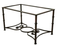 Mesa de forja con patas redondas